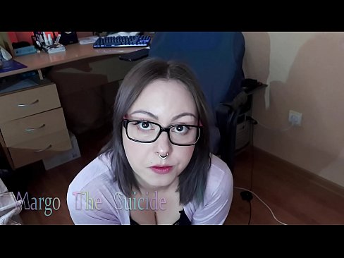 ❤️ Fata sexy cu ochelari suge adânc Dildo în fața camerei de filmat ️❌  at ro.tradeis.top ❌